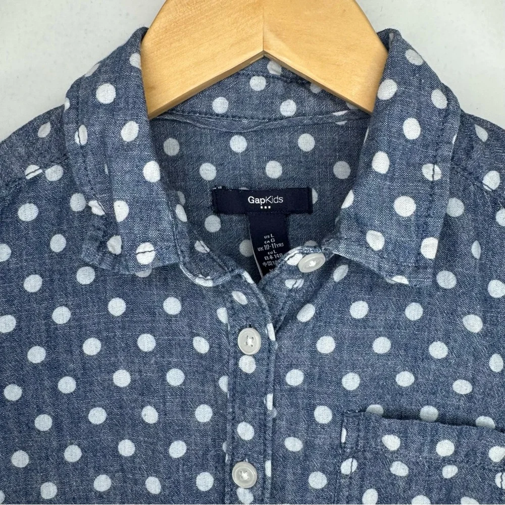GAP Kids Polka Dot Chambray Cotton Button Up Shirt Girls Large 10 11 Preppy EUC